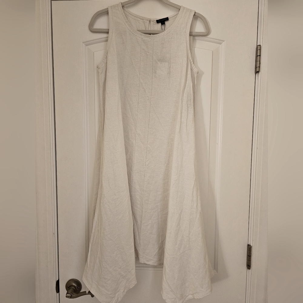 NWT - SLEEVELESS LINEN DRESS